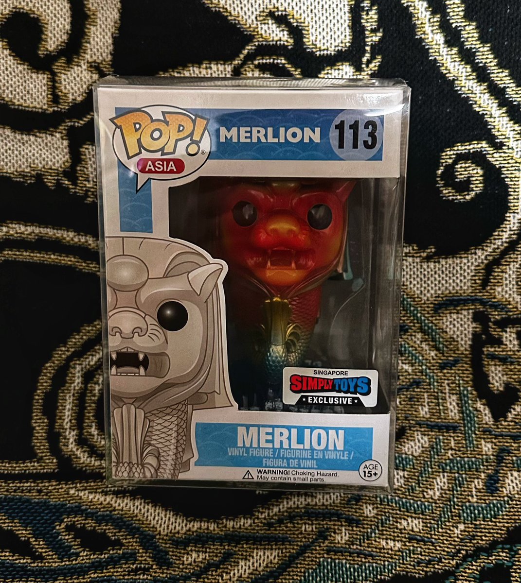 IrishWolf62's tweet image. #MailCall Some awesome Pops came this weekend. Absolutely love the Merlion the colors are spectacular! Ordered Voltron last year not sure what the delay was but boy am I glad I got this one! #FunkoFam #Awesomeness #Funko #Classic #Happiness Hope everyone has a fantastic week!