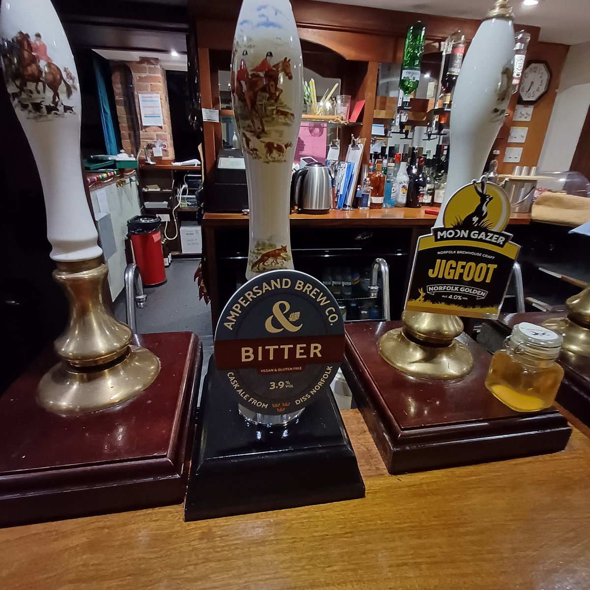 Steve Gray (@doughtagnan) on Twitter photo A busy arvo <a href="/WRacehorse/">Westhall Racehorse Community Pub</a> before line cleaning I installed an Angram pump, eventually all 5 will be done, then a replacement python. First beer through, <a href="/AmpersandBrewCo/">Ampersand Brew Co</a> Bitter. A busy arvo <a href="/WRacehorse/">Westhall Racehorse Community Pub</a> before line cleaning I installed an Angram pump, eventually all 5 will be done, then a replacement python. First beer through, <a href="/AmpersandBrewCo/">Ampersand Brew Co</a> Bitter.