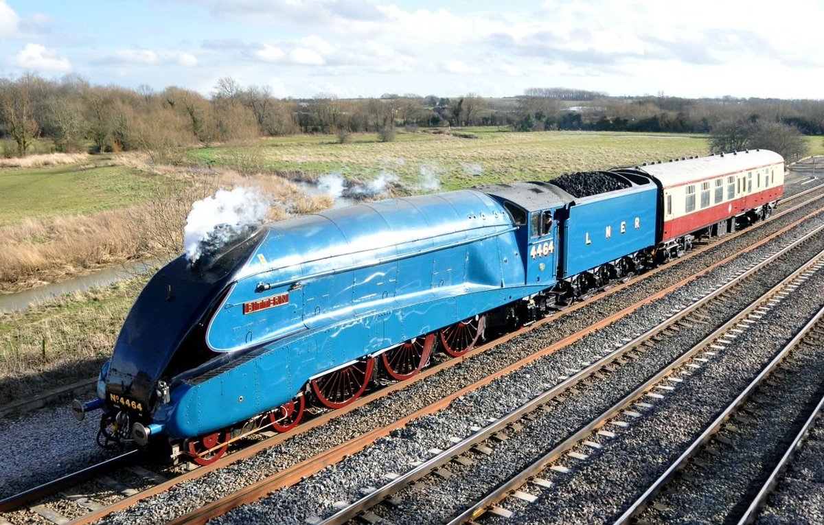 MrDeltic15's tweet image. On This Day, and more good stuff over the years : A4 Pacific 4464 'Bittern' at Isham in 2014; Scotrail Inter7City 43143 at Werrington Jct in 2020; London Midland 321415 at Marholm in 2016; and Colas 37421 tnt 37116 at Whittlesea in 2017 @railcamlive @RailwaysToday