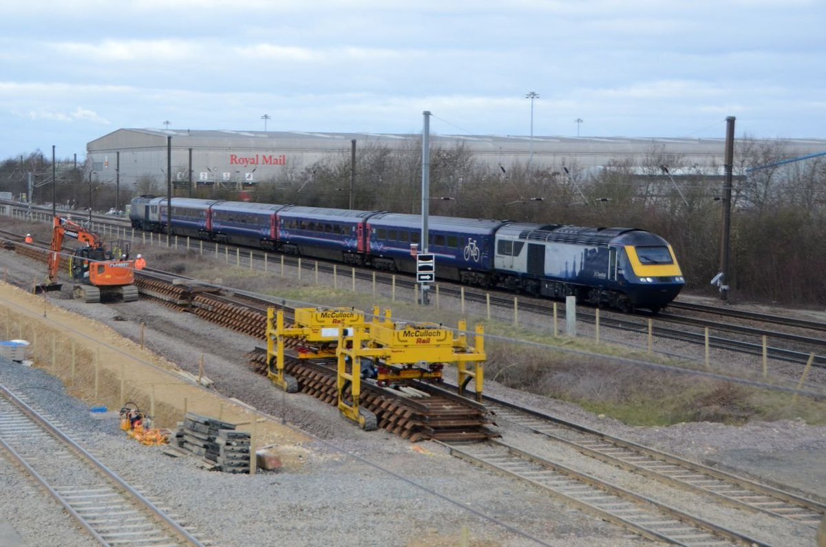 MrDeltic15's tweet image. On This Day, and more good stuff over the years : A4 Pacific 4464 'Bittern' at Isham in 2014; Scotrail Inter7City 43143 at Werrington Jct in 2020; London Midland 321415 at Marholm in 2016; and Colas 37421 tnt 37116 at Whittlesea in 2017 @railcamlive @RailwaysToday