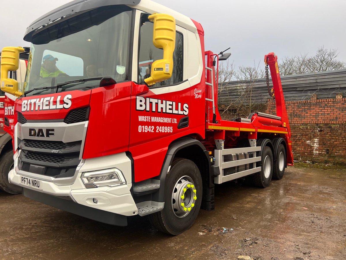 New truck day😍
Our new and improved “Elaine Mary”. Our very first DAF XD✅