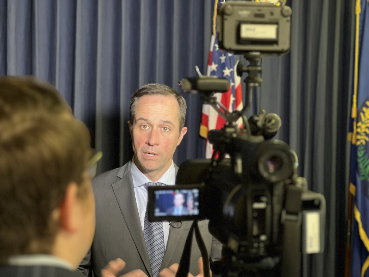 KY Senate Majority (@kysenategop) on Twitter photo Upon adjournment, Senate Budget Chair <a href="/kychrismcdaniel/">Chris McDaniel</a> connected with <a href="/SpectrumNews1KY/">Spectrum News 1 Kentucky</a>’s <a href="/AustinSchickTV/">Austin Schick</a> to discuss the significance of the legislature’s final passage of HB 1, authorization of an additional income tax reduction from 4 percent to 3.5 percent. #KYGA25 Upon adjournment, Senate Budget Chair <a href="/kychrismcdaniel/">Chris McDaniel</a> connected with <a href="/SpectrumNews1KY/">Spectrum News 1 Kentucky</a>’s <a href="/AustinSchickTV/">Austin Schick</a> to discuss the significance of the legislature’s final passage of HB 1, authorization of an additional income tax reduction from 4 percent to 3.5 percent. #KYGA25