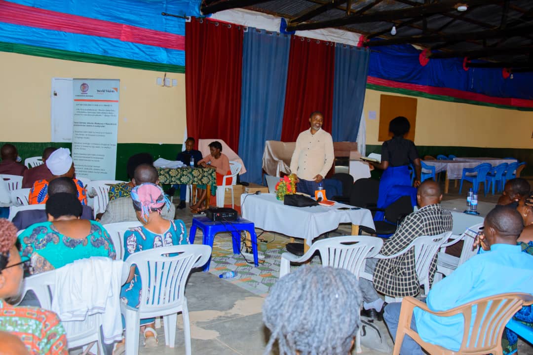 EMLRKinyaga's tweet photo. Abantu 63 baturutse mu matorero y'ivugabutumwa atandukanye akorera muri Cluster ya Nyungwe, AP Ejo Heza bahawe amahugurwa y'iminsi 2 (29-30/01/2025) ku buryo bwo kurera abana no kubafasha gukura mu bya Mwuka iwabo mu miryango(Spiritual Nurture of Children at Home). https://t.co/i5OH7olOOf