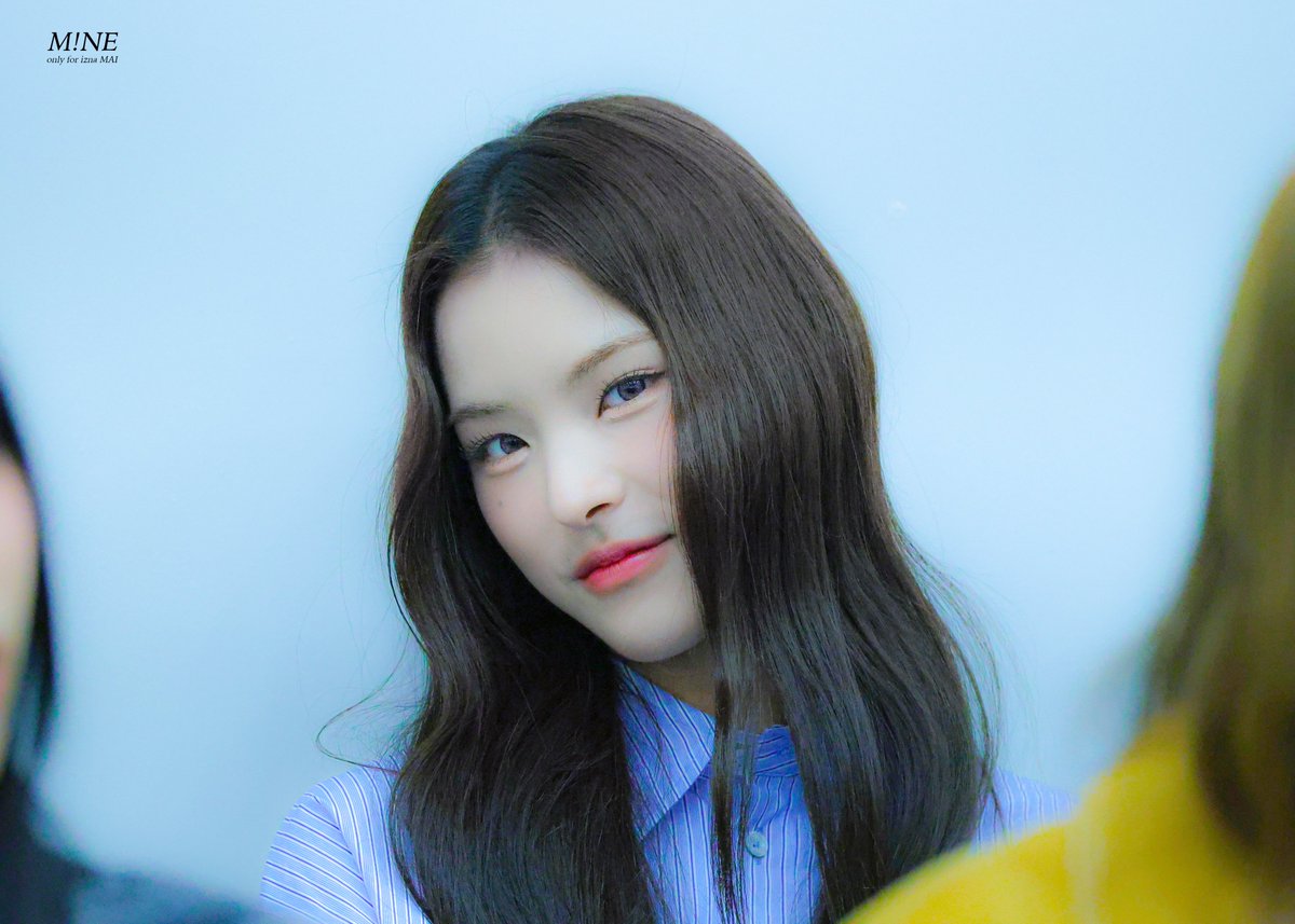 aimaimine_1028's tweet photo. 250131 꽤나 여친미 있으심......,, #IZNA #이즈나 #MAI #마이 #まい #今日のまいちゃん https://t.co/F4Tl9r69G5