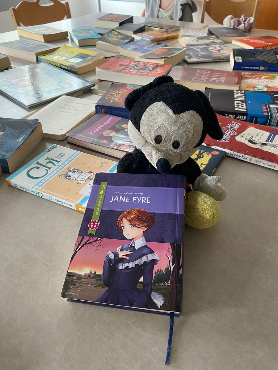 pat_duchene's tweet photo. 📖 Une Nuit de la Lecture prolifique à l'hôpital d'enfants de Brabois. Chasse aux livres et plaisir de lire partagé pour s'évader vers d'autres horizons
#DCLH @pf_mourier @ECurcio_ @freddojoseph https://t.co/trsxiLWqAw