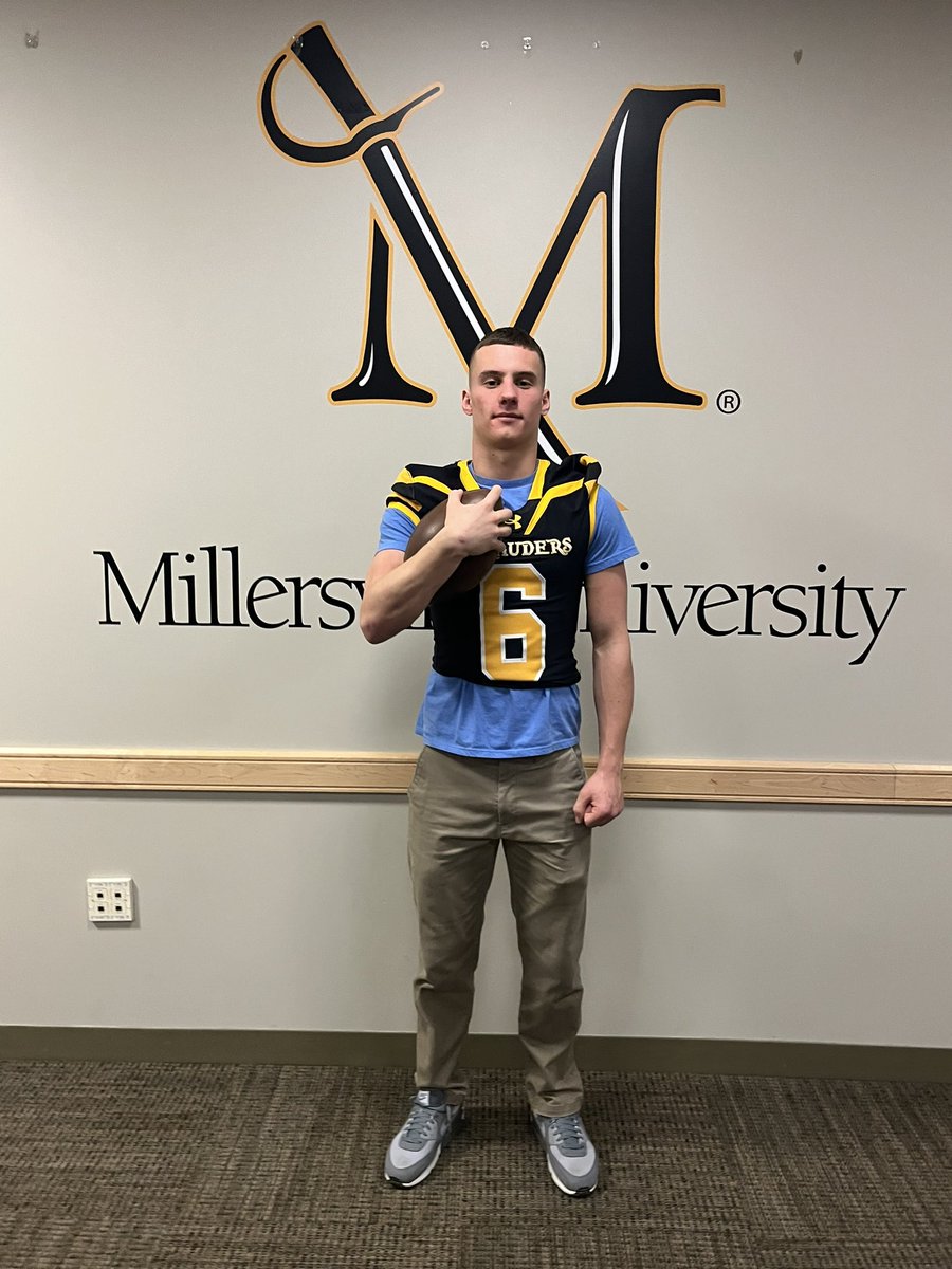 TommyMiller06's tweet photo. Had a great time at Millersville last week !
Thank you to @CoachKhi for inviting me up for the visit! https://t.co/AOivkMJbmf