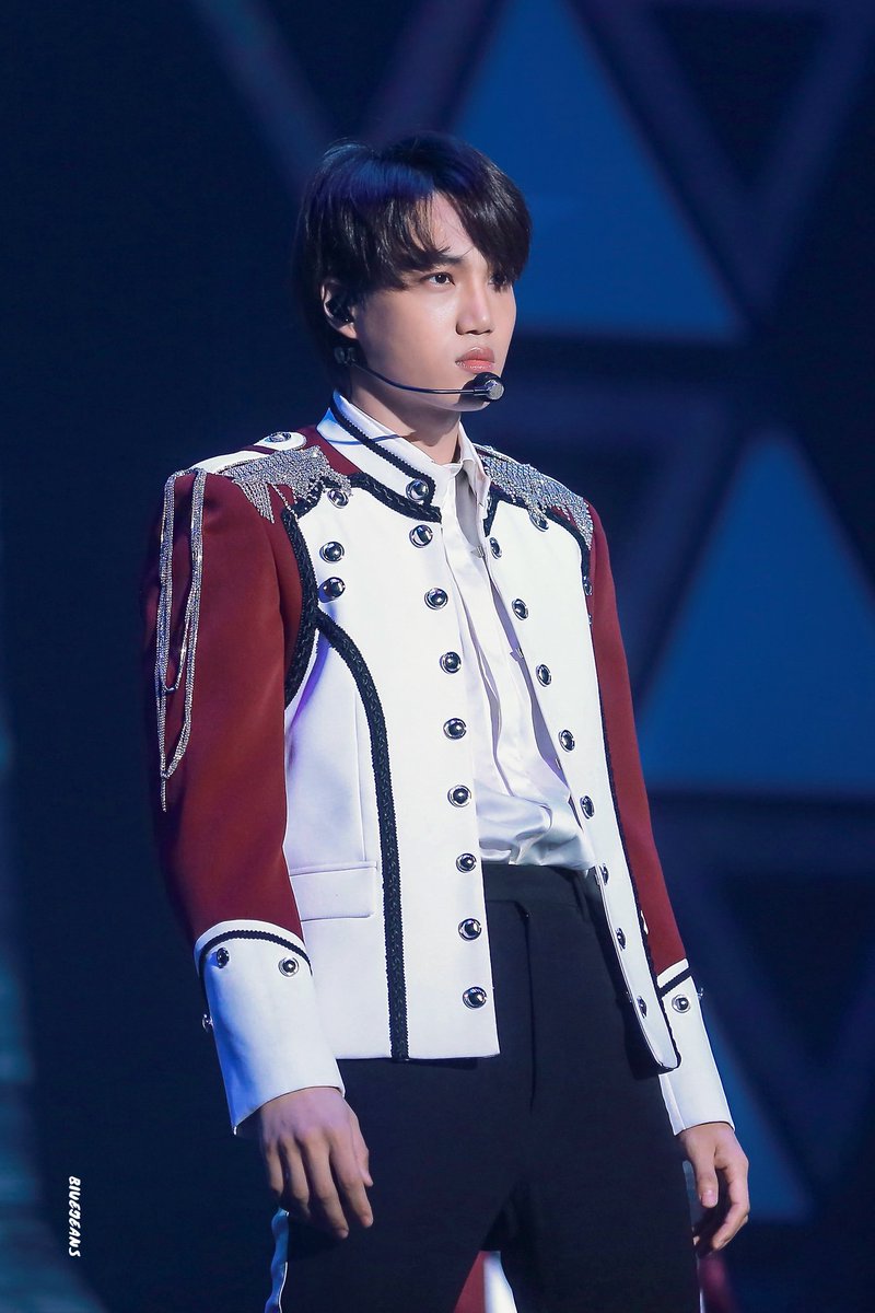 exofnp's tweet photo. Prince kim kai https://t.co/b8Dul0FcgI