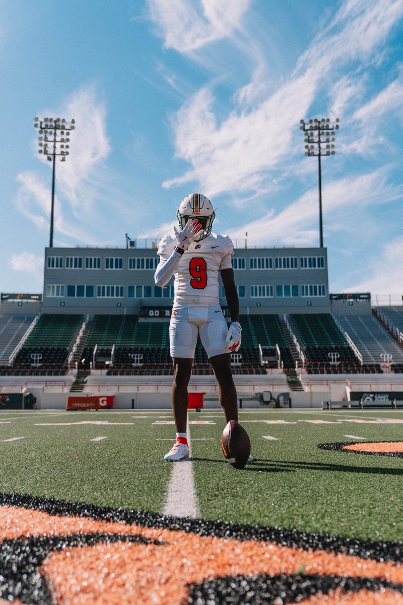 Isaiah Murphy (@isaiah_sink2025) on Twitter photo The HILLS VIBES ๐ ๐ ๐ข #FAMU #fangsup๐ #rattlers <a href="/JonesHSFootball/">Jones Tigers Football</a> <a href="/FAMUFBRecruit/">FAMU FB Recruiting</a> <a href="/FAMU_FB/">Florida A&M Football ๐</a> <a href="/CoachColzie/">James Colzie III</a> <a href="/fangexchange/">Fang Exchange</a> <a href="/OandGStrikezone/">The O&G StrikeZone</a> <a href="/CoachAJBrooks/">AJ Brooks/CertifiedDawgs๐๐พ๐จโ๐ฉโ๐ง๐ถ๐ค๐ฉธ๐ค๐พ</a> <a href="/CoachMo1804/">Kevin Maurice ๐ญ๐น</a> <a href="/CoachAustinFB/">Coach Austin Shealy</a> <a href="/CoachAJA3/">Andrew Anderson</a> <a href="/FangsUpPodcast/">Fangs UP Podcast</a> <a href="/Rod121Lindsey/">Coach Lindsey-The Professor</a> <a href="/tkendrick_21/">TK</a> <a href="/JohnGarcia_Jr/">John Garcia, Jr.</a> The HILLS VIBES ๐ ๐ ๐ข #FAMU #fangsup๐ #rattlers <a href="/JonesHSFootball/">Jones Tigers Football</a> <a href="/FAMUFBRecruit/">FAMU FB Recruiting</a> <a href="/FAMU_FB/">Florida A&M Football ๐</a> <a href="/CoachColzie/">James Colzie III</a> <a href="/fangexchange/">Fang Exchange</a> <a href="/OandGStrikezone/">The O&G StrikeZone</a> <a href="/CoachAJBrooks/">AJ Brooks/CertifiedDawgs๐๐พ๐จโ๐ฉโ๐ง๐ถ๐ค๐ฉธ๐ค๐พ</a> <a href="/CoachMo1804/">Kevin Maurice ๐ญ๐น</a> <a href="/CoachAustinFB/">Coach Austin Shealy</a> <a href="/CoachAJA3/">Andrew Anderson</a> <a href="/FangsUpPodcast/">Fangs UP Podcast</a> <a href="/Rod121Lindsey/">Coach Lindsey-The Professor</a> <a href="/tkendrick_21/">TK</a> <a href="/JohnGarcia_Jr/">John Garcia, Jr.</a>