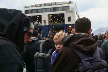 oxuazturkce's tweet image. Ege Denizi&apos;nde deprem paniği: Halk Santorini&apos;yi terk ediyor

#egedenizi #Santorini #santoriniadası #deprem #depremler #depremfırtınası #Yunanistan #Greece #earthquakes 

Detaylı bilgi için linke tıklayın:

oxu.com.tr/1074664