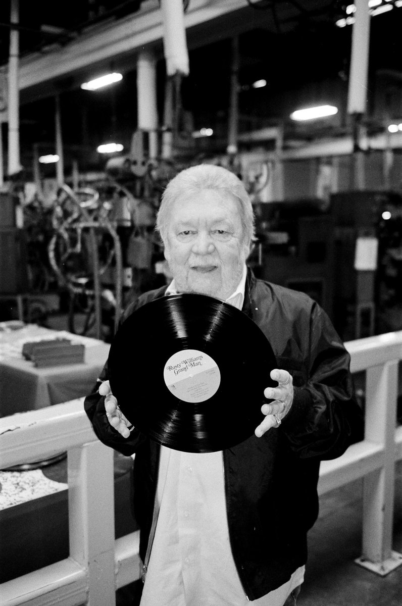 CongratsRecords's tweet image. Grand Man out Feb 14th. Preorder vinyl and stream ‘Knocking (At Your Door)’ at lnk.to/grandman