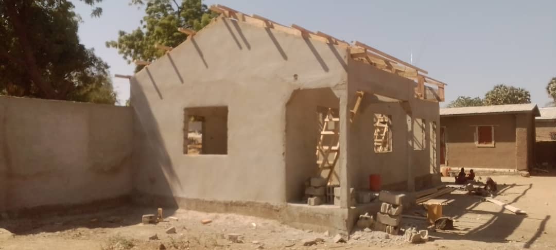HumanityPurpose's tweet photo. #Développement
La Commune de #Mora réhabilite la Chefferie de 2e degré de #Doulo. La mairie envisage de faire de même à #Kossa et #Djoundé. https://t.co/axwBaj4uQr