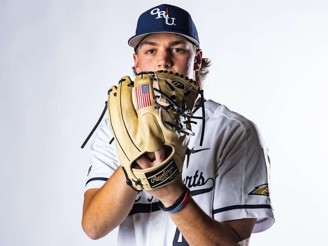 Summit League Preseason POTY 🏆🏆🏆 
(Presented by <a href="/NettingPros/">Netting Professionals 🏟️</a>)

𝐏𝐥𝐚𝐲𝐞𝐫
Jake Schaffner | SS | <a href="/NDSUbaseball/">NDSU Baseball</a>

𝐏𝐢𝐭𝐜𝐡𝐞𝐫
Evan Esch | LHP | <a href="/TommieBase/">St. Thomas Baseball</a>

𝐅𝐫𝐞𝐬𝐡𝐦𝐚𝐧
Brendan Asher | RHP | <a href="/ORUBaseball/">ORU Baseball</a>