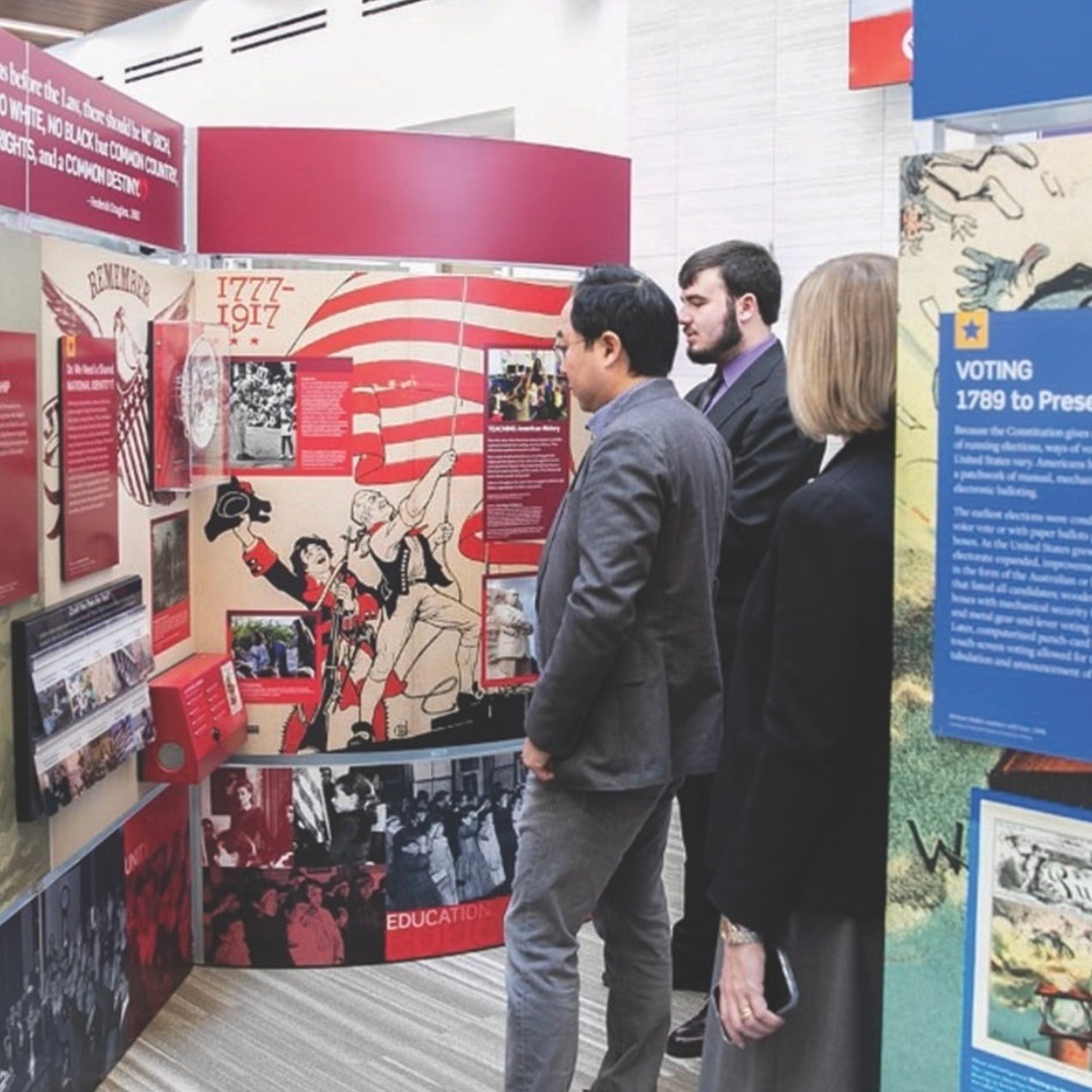 INHumanities's tweet image. Have you heard the good news?

If you're interested in hosting the Smithsonian exhibit "Voices and Votes: Democracy in America" in your small town, we’ve expanded the eligible population size to 15,000 and extended our application deadline to Feb. 21.

indianahumanities.org/program/voices…