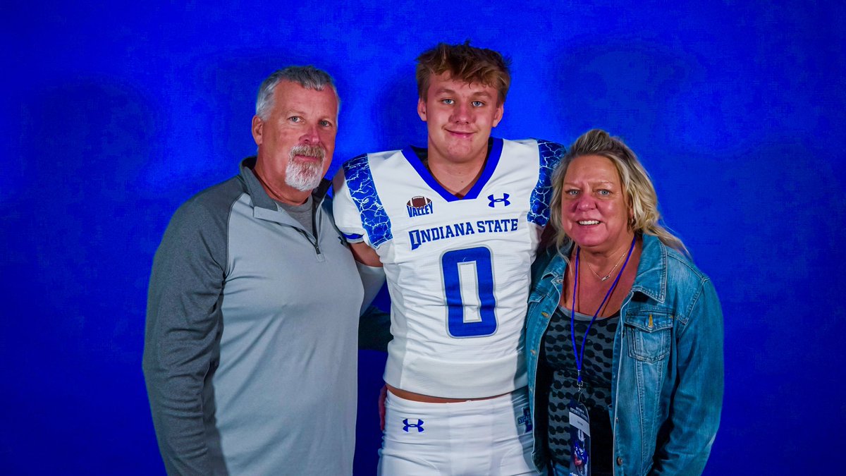 I am excited to announce my commitment to play college football and continue my education at Indiana state. I want to thank God, my family, and all my coaches for helping get to this point in my life. #gosycamores <a href="/RoncalliFB/">Roncalli Football</a> <a href="/IndStFB/">Indiana State Football</a> <a href="/Joe_Seymour26/">Joe Seymour</a> <a href="/TheChrisRubio/">Rubio Long Snapping®</a> <a href="/CruzARubio/">Cruz Rubio</a>