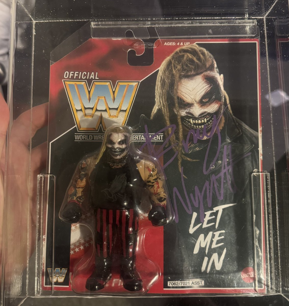 Dan ℂ (@wwf_hasbro_dan) on Twitter photo Now pride of place in the Retro collection Signed 1/1 Fiend Bray Wyatt figure created by <a href="/kylekustoms2018/">Kylekustoms2018</a> really no one better in the cust⭕️m game!! #LetMeIn Now pride of place in the Retro collection Signed 1/1 Fiend Bray Wyatt figure created by <a href="/kylekustoms2018/">Kylekustoms2018</a> really no one better in the cust⭕️m game!! #LetMeIn