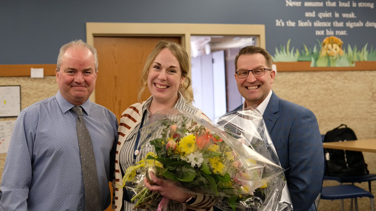 Mark Smith (@marksmith_hssd) on Twitter photo I would like to extend a special congratulations to Amy Heusterberg-Richards, <a href="/BayPortHS/">Bay Port High School</a> English Language Arts Teacher, for her recognition as a 2025 Golden Apple Award recipient! 🏆 We look forward to celebrating her and our Teachers of Distinction at the Golden Apple Awards.👏 I would like to extend a special congratulations to Amy Heusterberg-Richards, <a href="/BayPortHS/">Bay Port High School</a> English Language Arts Teacher, for her recognition as a 2025 Golden Apple Award recipient! 🏆 We look forward to celebrating her and our Teachers of Distinction at the Golden Apple Awards.👏