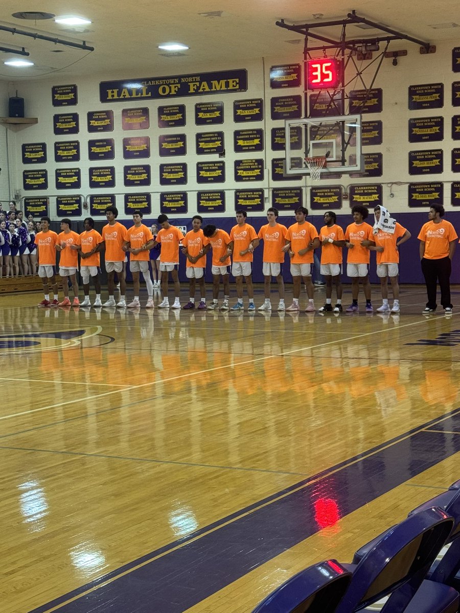careim2's tweet photo. We are #GIOStrong @CHSNAthletics @ccsdschools https://t.co/lvai6JVveg