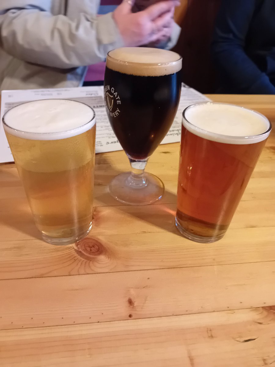 WraggysR's tweet image. Over at the @TheLionBasford and happy to say the pub was rammed,  drinking @WelbeckAbbeyBry Cathedral Beeches, @PheasantryBeer Try Time, @BrewYonder Battenburg Pastry Stout , all tasting  great in a fantastic  pub.
#welbeckabbeybry 
#brewyonder
#pheasantrybrewery
