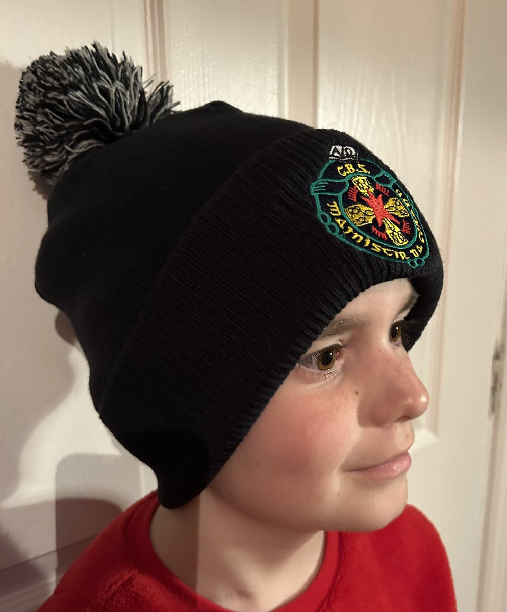RocaSportsIrl's tweet photo. Custom Bobble Hats for Midleton CBS ready for Delivery from @RocaSportsIrl https://t.co/WxZyi83SDN