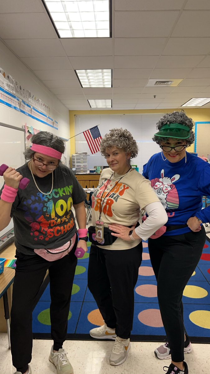 SVentresco1456's tweet photo. 100 and still rockin it like spring chickens! ๐ฏ๐ต๐ผ #100thday @GreenvilleES #GreenvilleES #PEwithMrsV https://t.co/fBTOPvulEQ