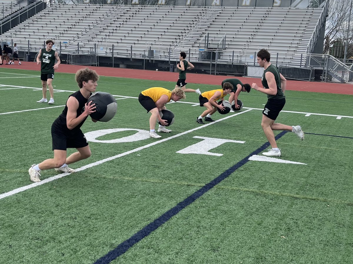 Stratford Spartan Football tweet media