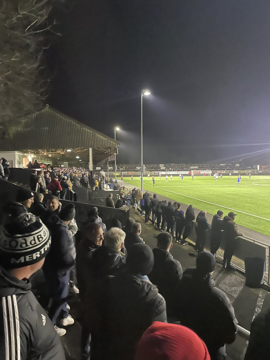 welsh1983matt's tweet photo. Whatβs better than a Tuesday night under the lights of PP #UTT https://t.co/aF8JMnEYTi