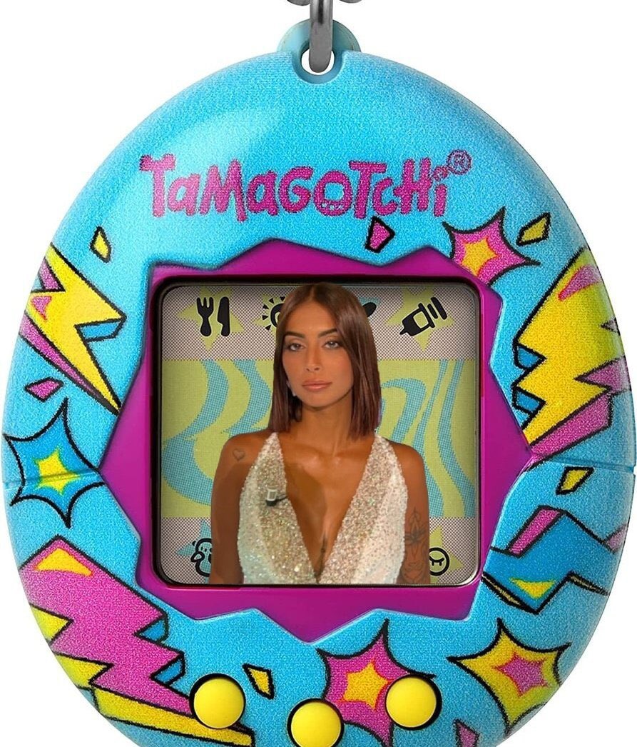 realitiescom's tweet image. RT si MARIONETA es tu próxima EXPULSADA

#GHLimite5 #GH4F