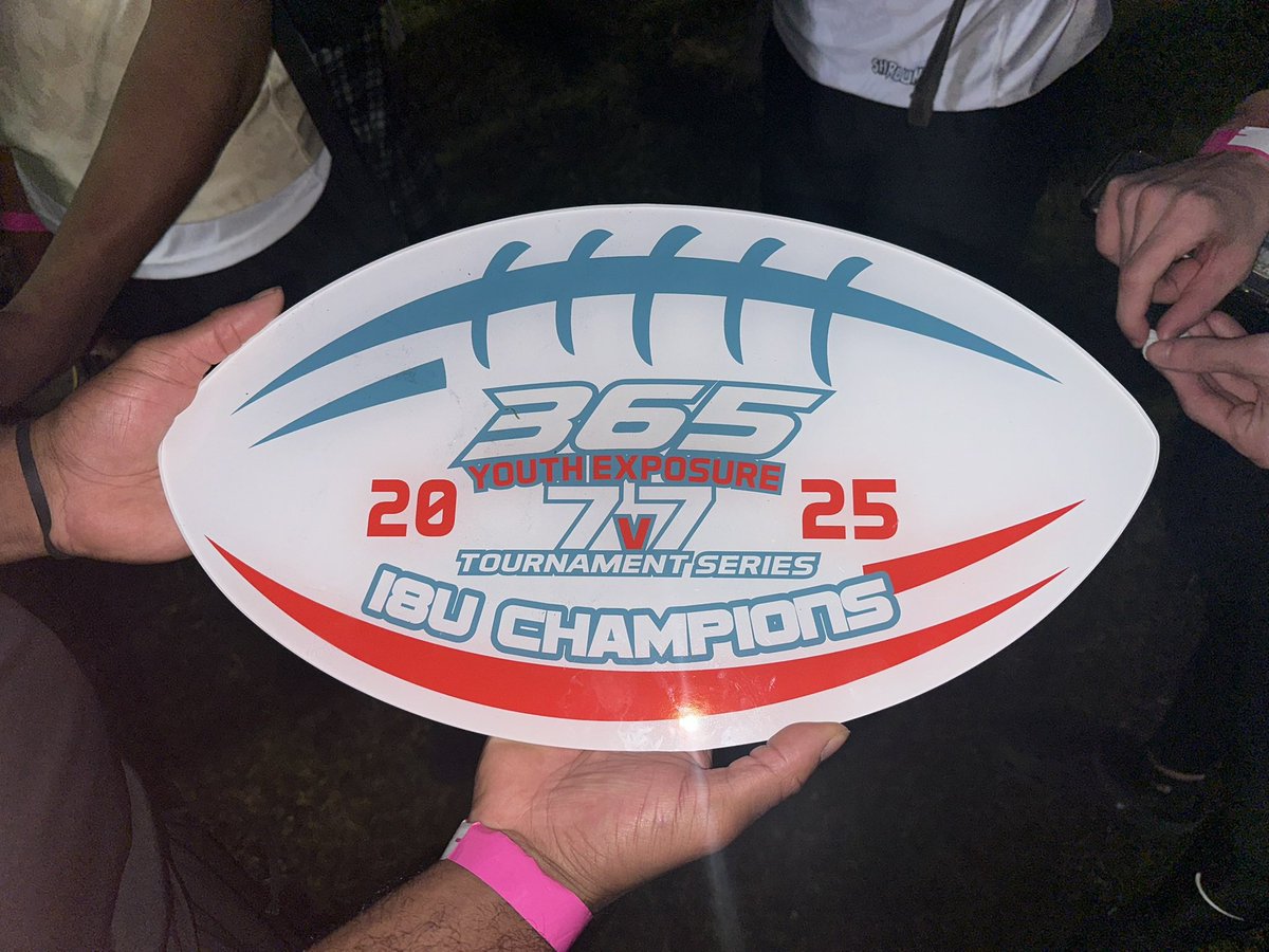 NorthFloridaLegion (@nfloridalegion) on Twitter photo Congrats to our guys for Winning the 365 Youth Exposure 7v7 Tournament over this past weekend !💜🖤
18U Champions👑
Tournament MVP @abdiasmentor_1
15U Runner Ups 💜
#LEGION👑
@Winstons08 <a href="/CoachLbonz007/">Coach Talley</a> Congrats to our guys for Winning the 365 Youth Exposure 7v7 Tournament over this past weekend !💜🖤
18U Champions👑
Tournament MVP @abdiasmentor_1
15U Runner Ups 💜
#LEGION👑
@Winstons08 <a href="/CoachLbonz007/">Coach Talley</a>