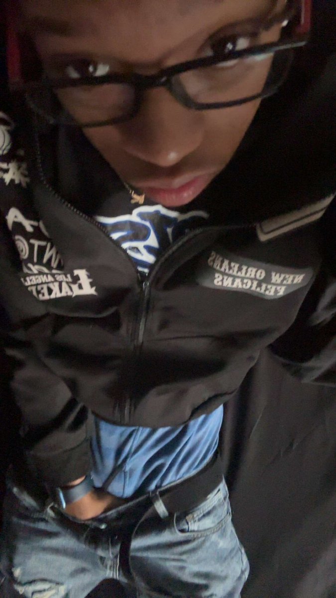 706KjKy's tweet photo. I can pull every look 🥴🫦🫶🏾 and bitches still gone be mad 😂🤭 https://t.co/Jp9m4nwJDz