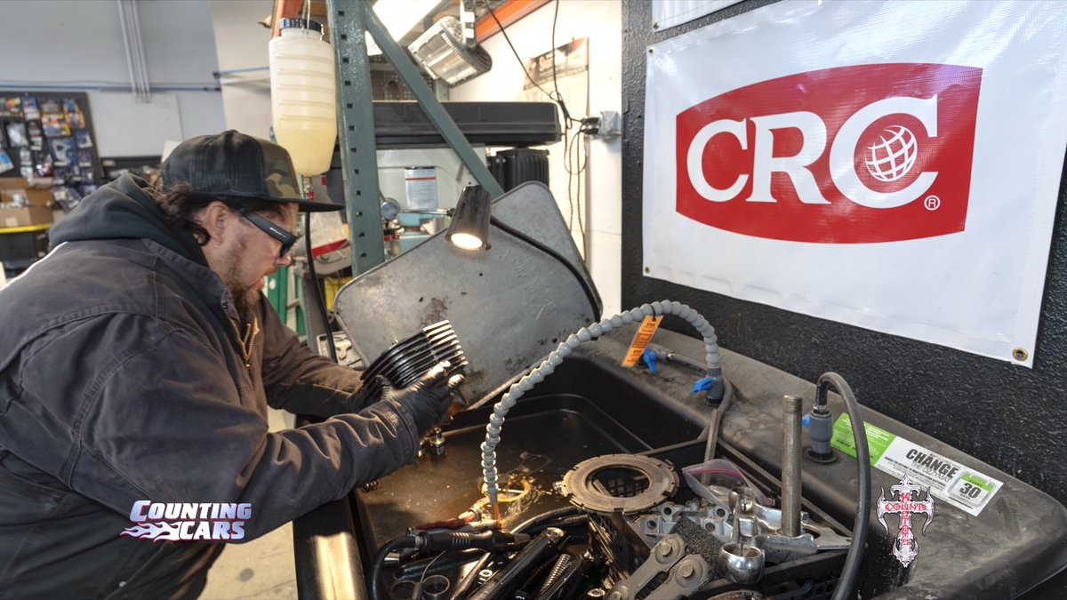 CountsKustoms's tweet photo. @shannonhaikau is using @CRCAuto Smartwasher to clean up bike parts! This is a huge help to keep metal free of dirt & grease, and bring back their shine! We also love hanging out with them at @SEMASHOW!
#countskustoms #lasvegas #history #crcauto #smartwahser @DannyCountKoker https://t.co/Tq4XMMSHYX