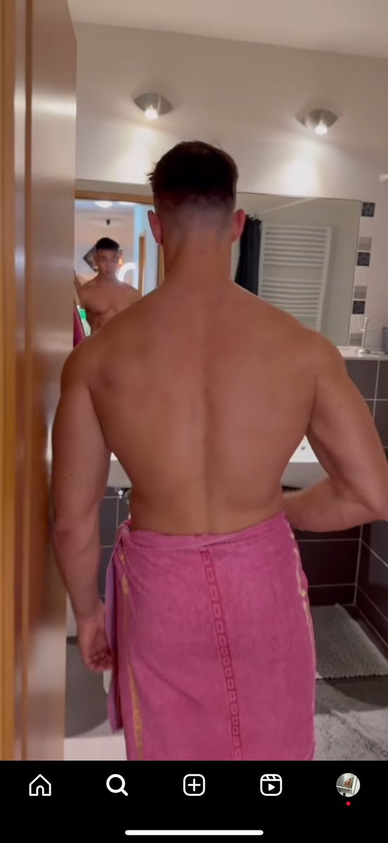 Guys we are in contest 
Can we stay there please? 
Any prvt or support will so much appreciate ❤️
Thank you all