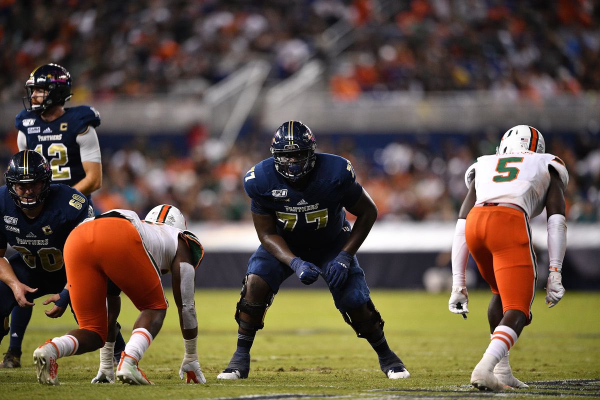 Blessed to receive an offer from <a href="/FIUFootball/">FIU Football</a> #PawUp