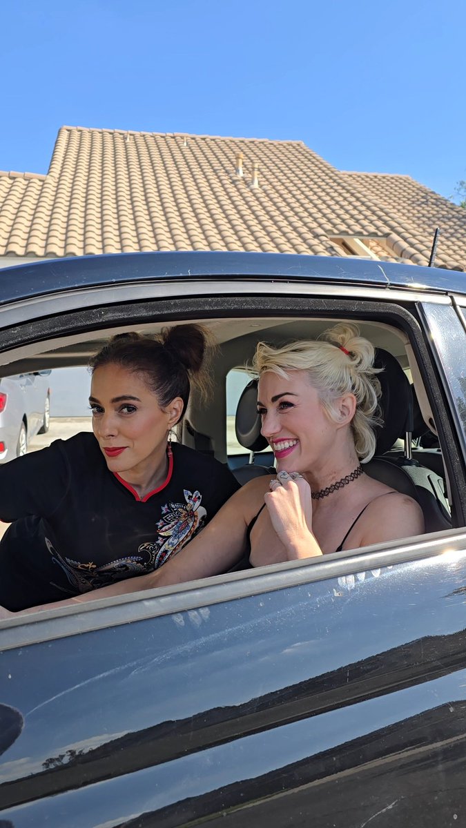 christinaderosa's tweet image. Dropping fun content on Instagram today from my time with my girl MAIR... 

#tuesdayvibe with @ThatGirlMair