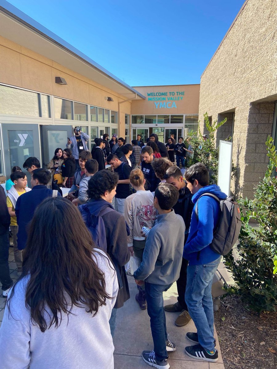 It’s now been half a decade since Get in the Game 2020. Time flies 🥲

This was the biggest Smash Bros Ultimate tournament in SD until Dreamhack San Diego 2023 (which I also TO’d)

start.gg/tournament/get…

youtu.be/Dt9iJkOXDBk?si…

⁦<a href="/Sparg0ssb/">FaZe Sparg0</a>⁩