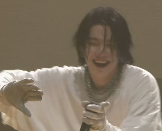 ayyonga's tweet image. 