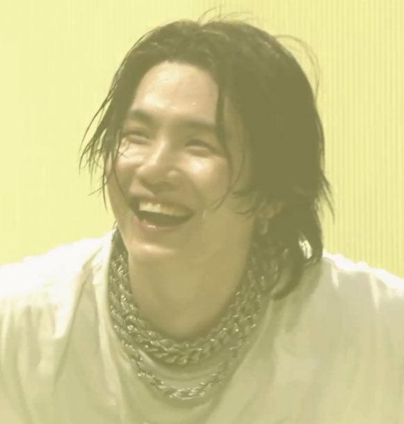 ayyonga's tweet image. 