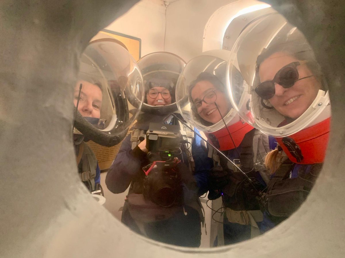 TheMarsSociety's tweet photo. A busy day with Crew 310 🔴at #MDRS: Geology, 3D-printing, sample collecting & a 360° campus tour. Exhausting but thrilling! #analogastronauts #stem #marsanalog #utah #themarssociety @hypatia_mars #catalonia #womeninspace #womeninstem #mars #allfemale https://t.co/vpT7t5MKjl