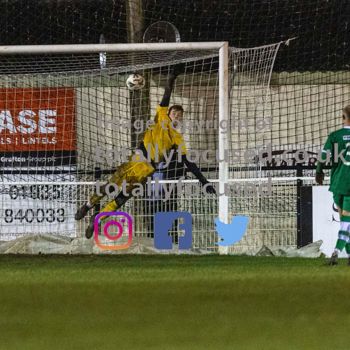 It ended  Yeovil Town Academy 0-4 Bristol Rovers Academy <a href="/bristolrovers/">Bristol Rovers</a>
edging it with sharpness and class but
<a href="/ytfcacademy/">Yeovil Town Academy</a> looked a good side and the 4-0 scoreline didn't reflect  how well they played especially in the second half   #ytfc  #bristolrovers
<a href="/YTFC/">Yeovil Town FC</a> <a href="/swsportsnews/">South West Sports News</a>