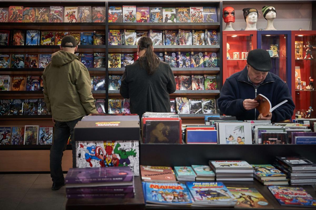 Las mejores tiendas de cómics de Madrid publico.es/viajes/las-mej…