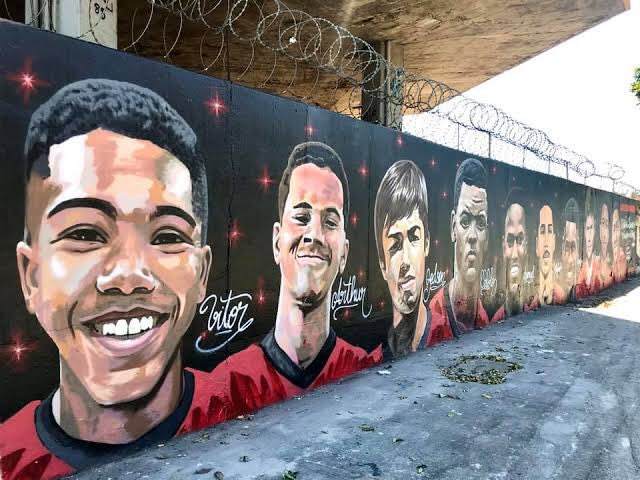 eternos 🖤