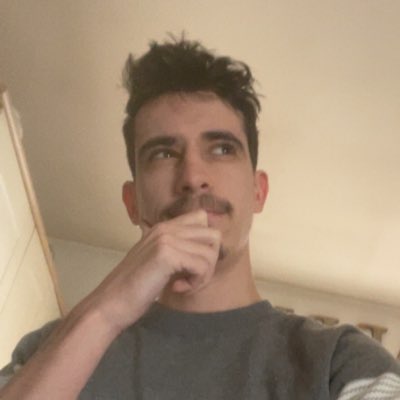 #NouvellePhotoDeProfil
Go dépoussiérer un peu ce compte