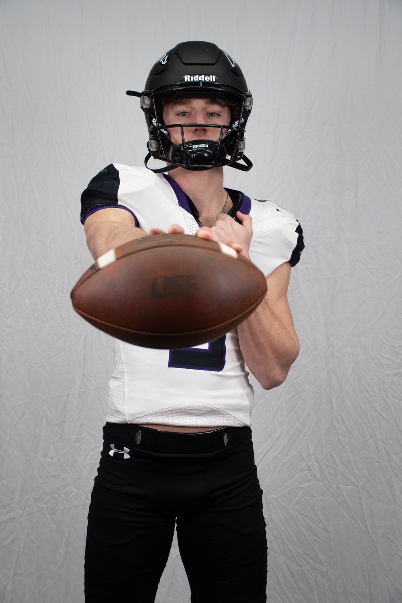 Signing day tomorrow‼️
@ Msgr. Werner Activy Center
📍Hartington
⏰ 7:30am
#CooFalls #WinnersWin 🐾