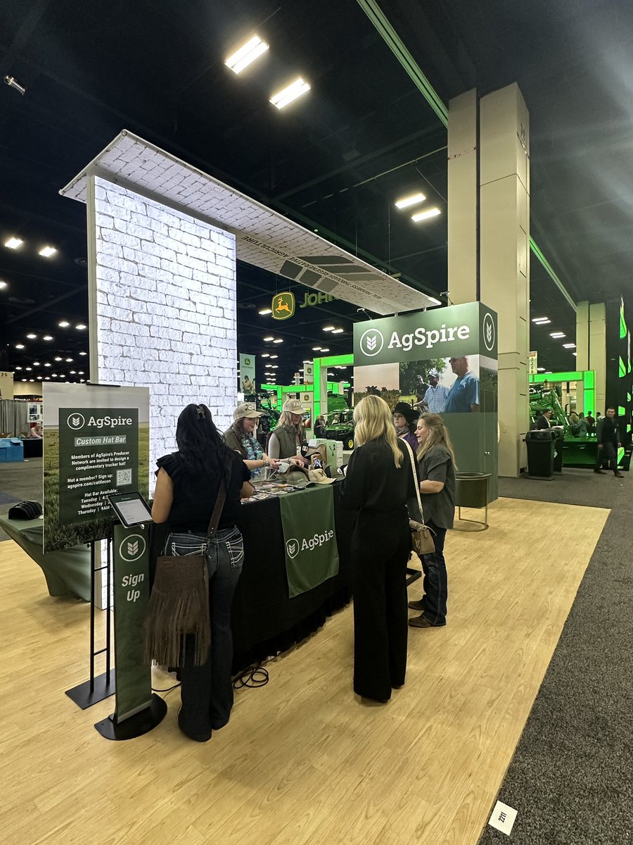 Come say 👋 hello to us at booth 2211! 
Get a custom made hat when you sign up to receive information about programs as part of the AgSpire Producer Network! 🐮 #cattlecon25