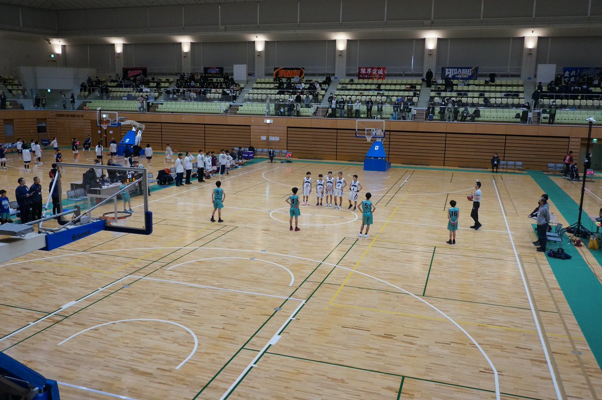 nWINGS_official's tweet photo. 【男子】

1/26 冬季大会 交流の部A 決勝大会

いつもと違う雰囲気の大舞台に立たせてもらいましたが、力及ばすでした。
チームを引っ張りここまで連れてきてくれた6年生のみんなありがとう！！
大会関係者の皆様、対戦頂いたチームの皆様ありがとうございました🙇‍♂️ https://t.co/e8I1ViMaCm