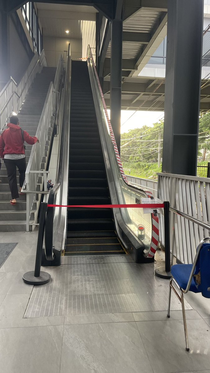 Ini kapan mau dibenerin ya? <a href="/lrtjabodebek/">LRT Jabodebek</a> <a href="/lrt/">lrt</a>