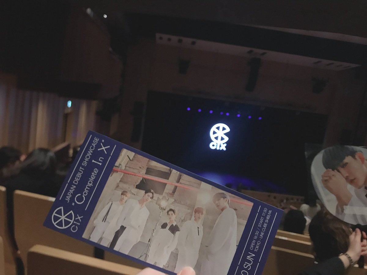 high_lune11's tweet photo. ←20191110 20250202→

6년만에 첫 팬싸…
아직 꿈같아 ㅠㅠ
싸이이엑스 진짜 사랑해🫶🫶🫶 https://t.co/XVt9nNm1yI