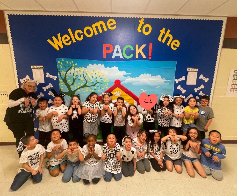 NISDElrod's tweet photo. Happy 101st Day of School!
101 days of learning 📚, growing, and making memories! Here’s to more fun ahead! 🎉🎉
@MarthaCastelha2 
@ReadwithMrsS 
@bflores185 
@NISD https://t.co/9OJIINNjbt