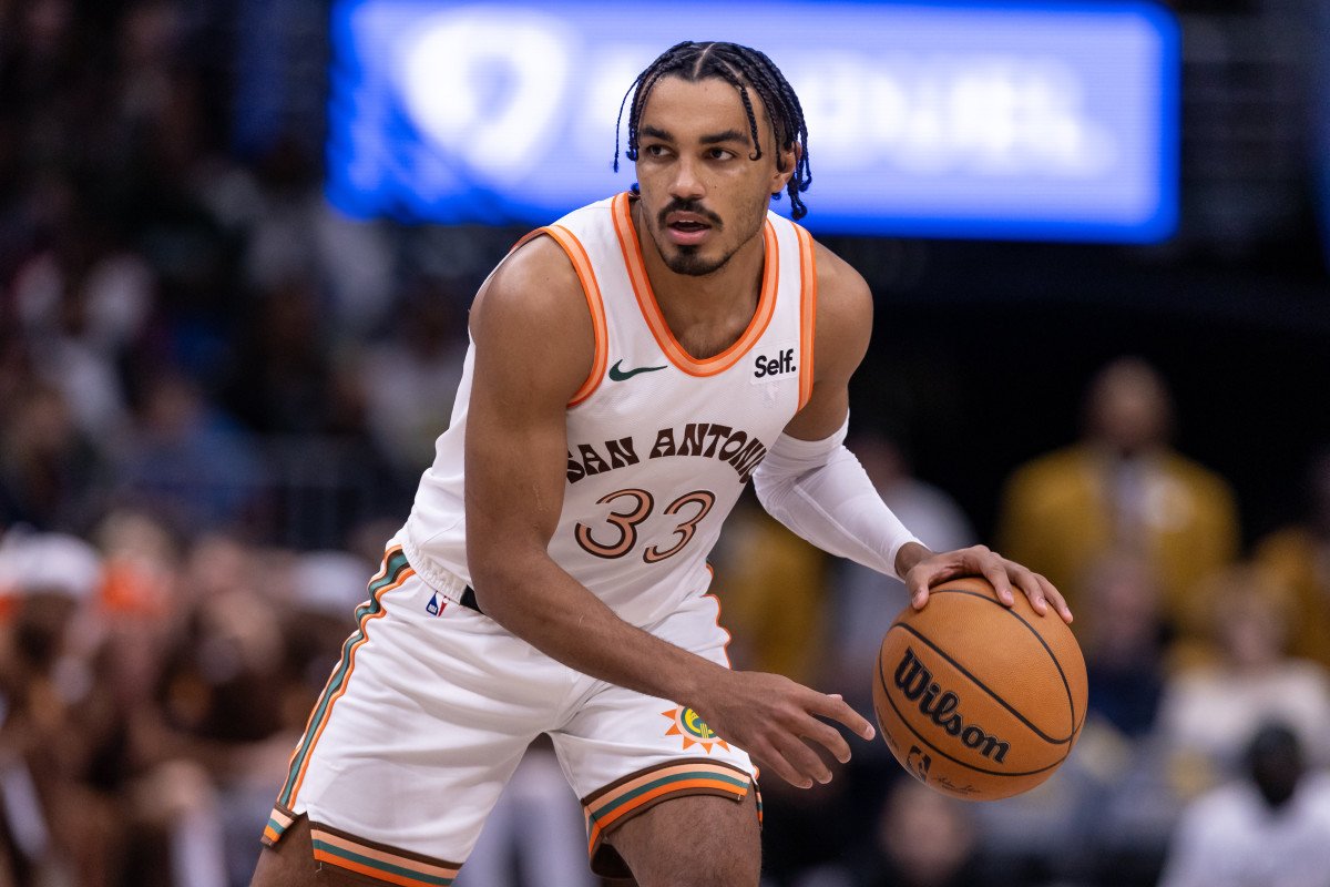 TheTyJager's tweet photo. While an exciting trade, the Kings are getting an awesome person in Tre Jones.

Class act guy that's gonna be missed. Thank you Tre! #PorVida https://t.co/L1GU1lrx3o