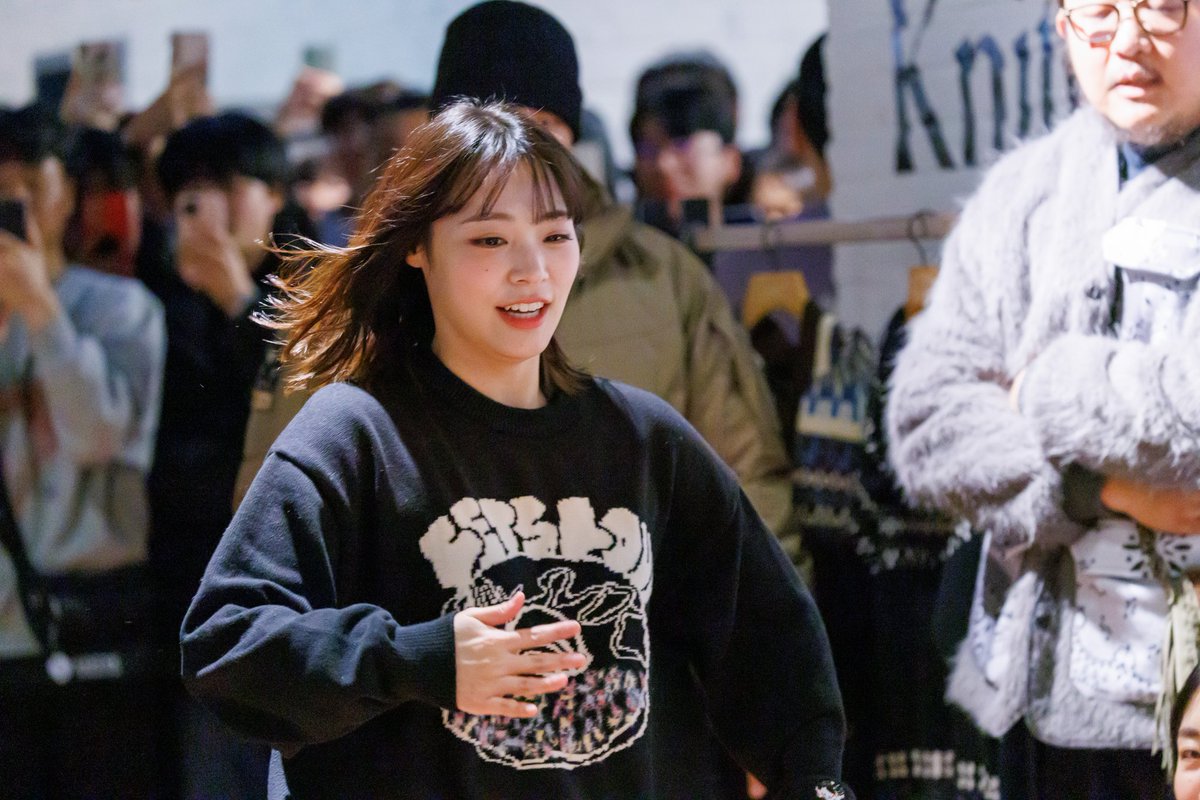 clover_QWER's tweet photo. 250202 QWER 시연 X 니티드 팬미팅
밍다닥 ㅋㅋㅋ
#QWER #시요밍 #이시연 #시연 #Siyeon #siyo #しよみん
@siyo_min https://t.co/0W7hXFG9Vg