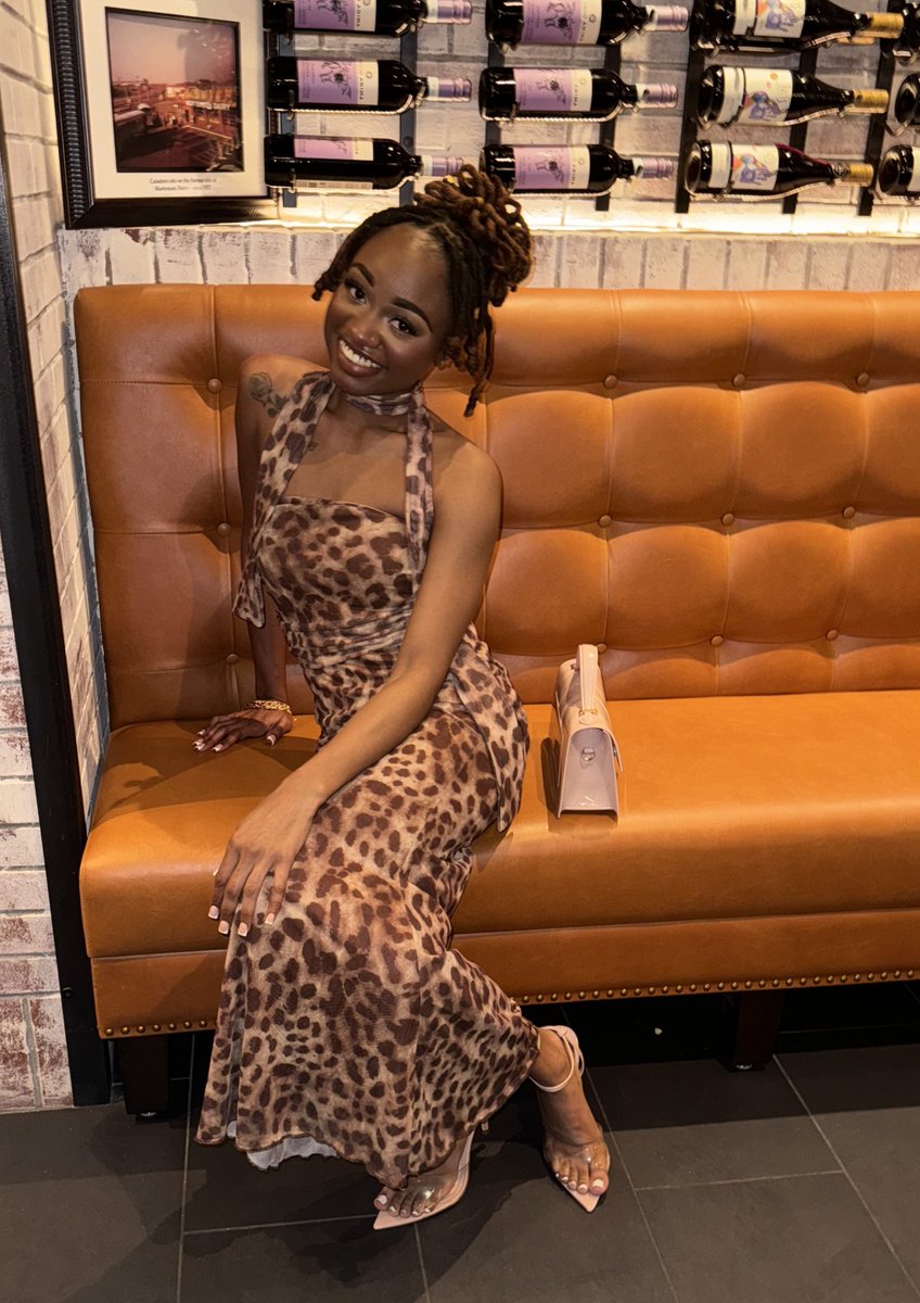 hey_thatskay's tweet photo. 25 🎈
#latebdaypost https://t.co/xaGUJn5t5o